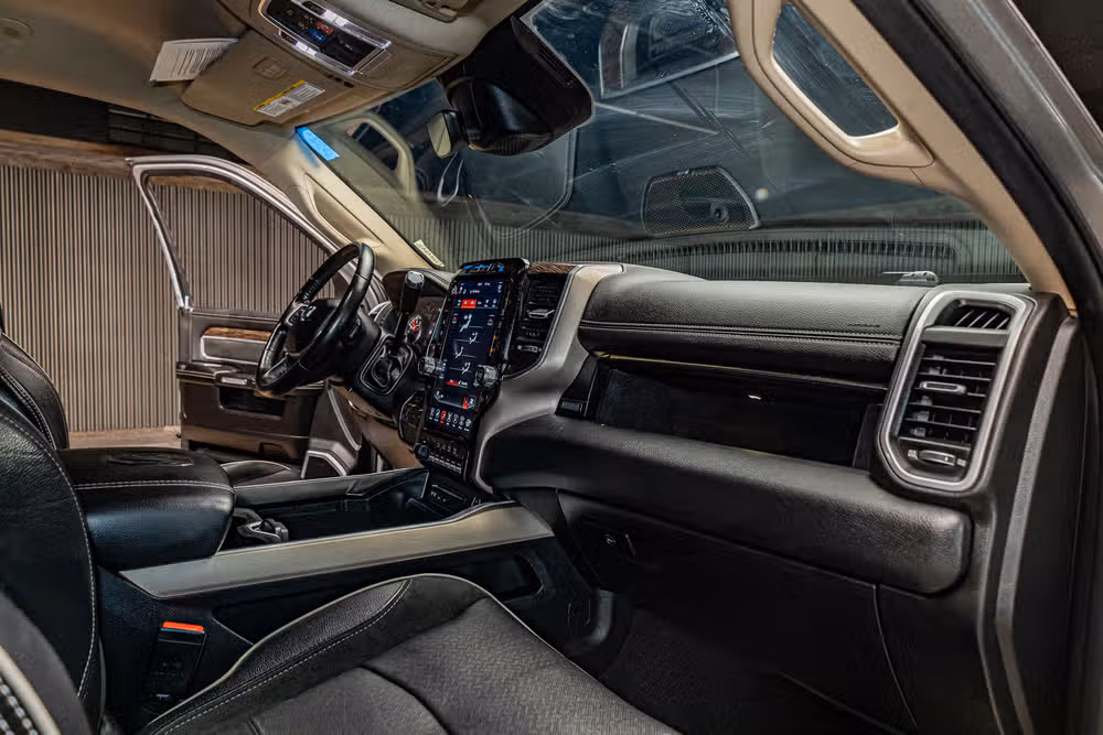 2019 Ram 2500 Laramie Crew Cab Image 15