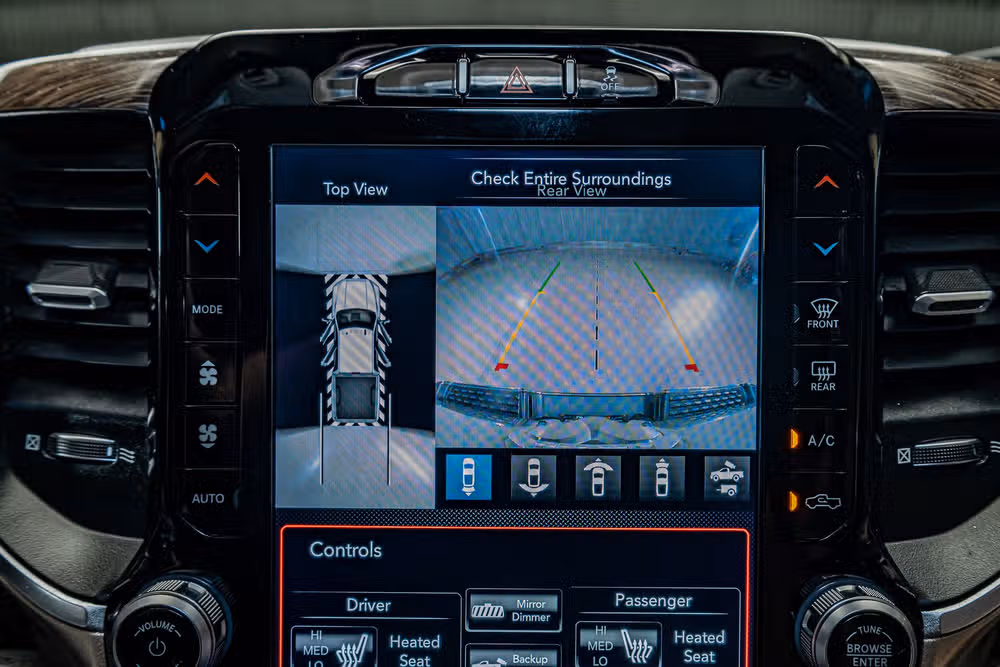 2019 Ram 2500 Laramie Crew Cab Image 18