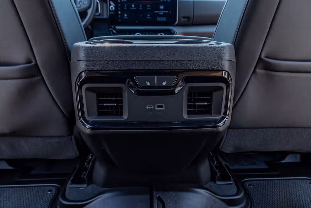 2025 GMC Sierra 1500 AT4 Crew Cab Image 34