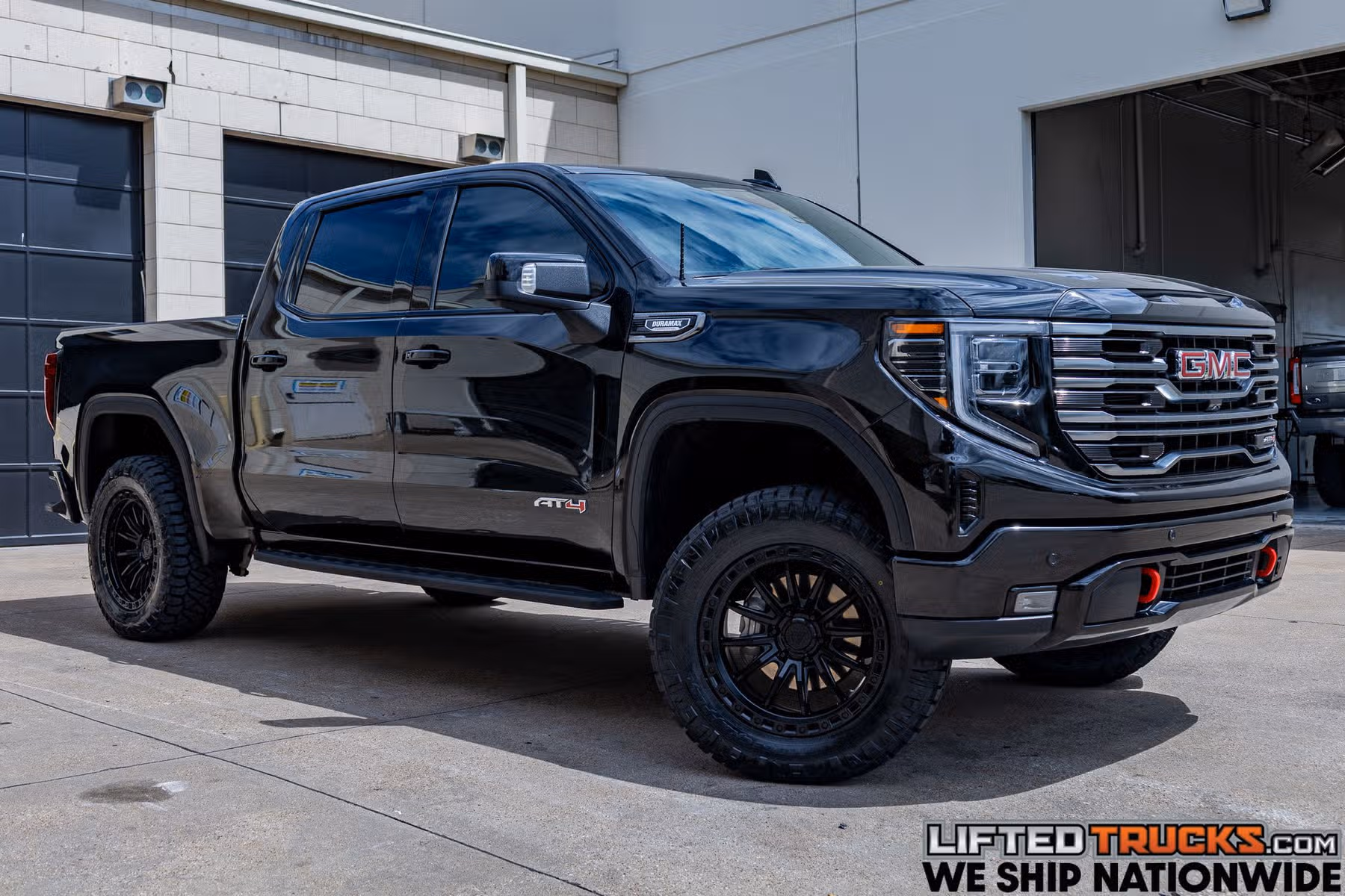 2025 GMC Sierra 1500 AT4 Crew Cab Image 1