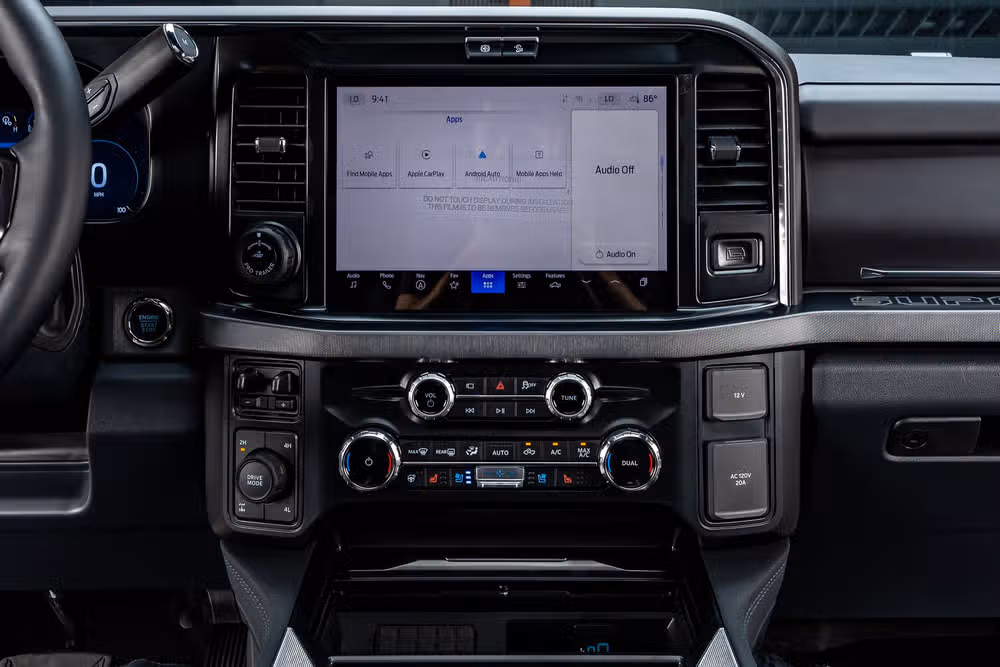 2026 Ford F-250 Super Duty Platinum Crew Cab Image 25