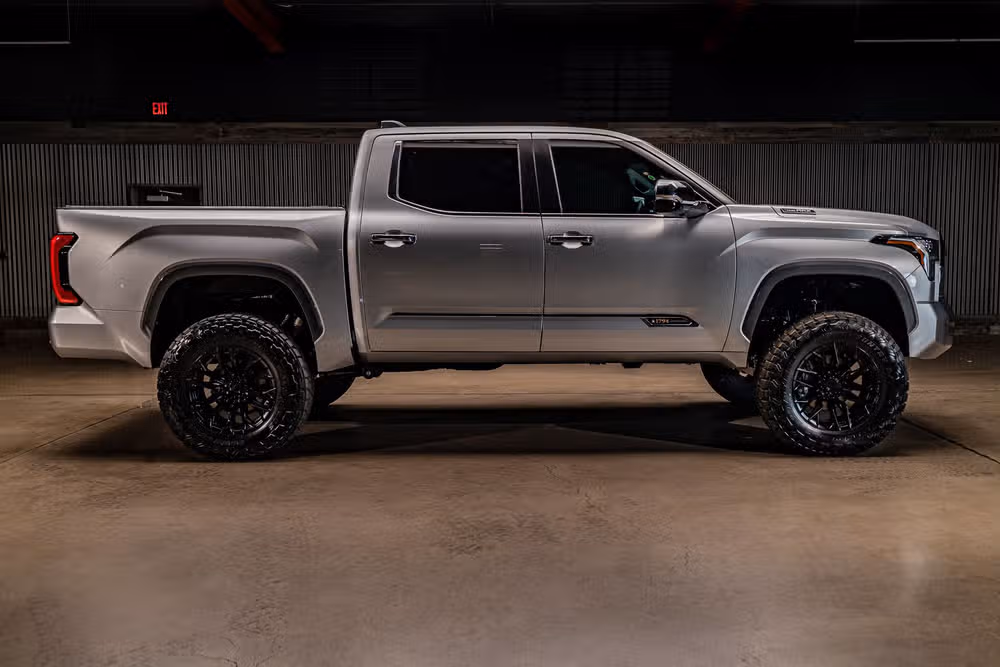 2026 Toyota Tundra 1794 Edition HV CrewMax Image 11
