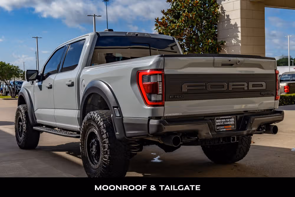 2023 Ford F-150 Raptor SuperCrew Image 6