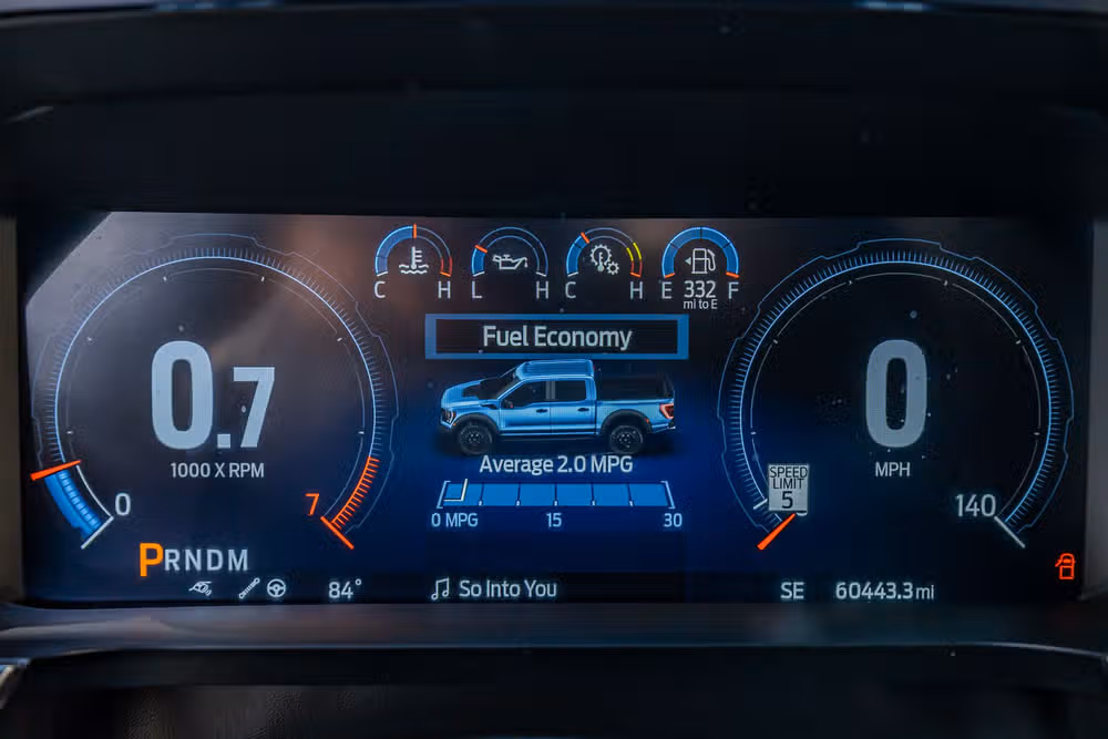 2023 Ford F-150 Raptor SuperCrew Image 19