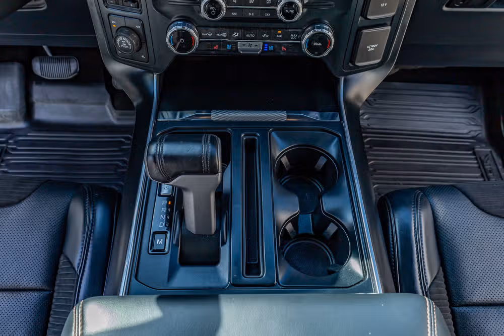 2023 Ford F-150 Raptor SuperCrew Image 28