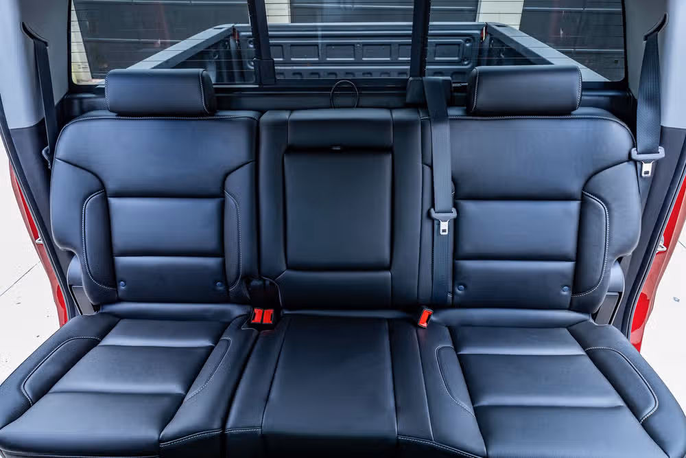 2018 Chevrolet Silverado 1500 LTZ Crew Cab Image 33
