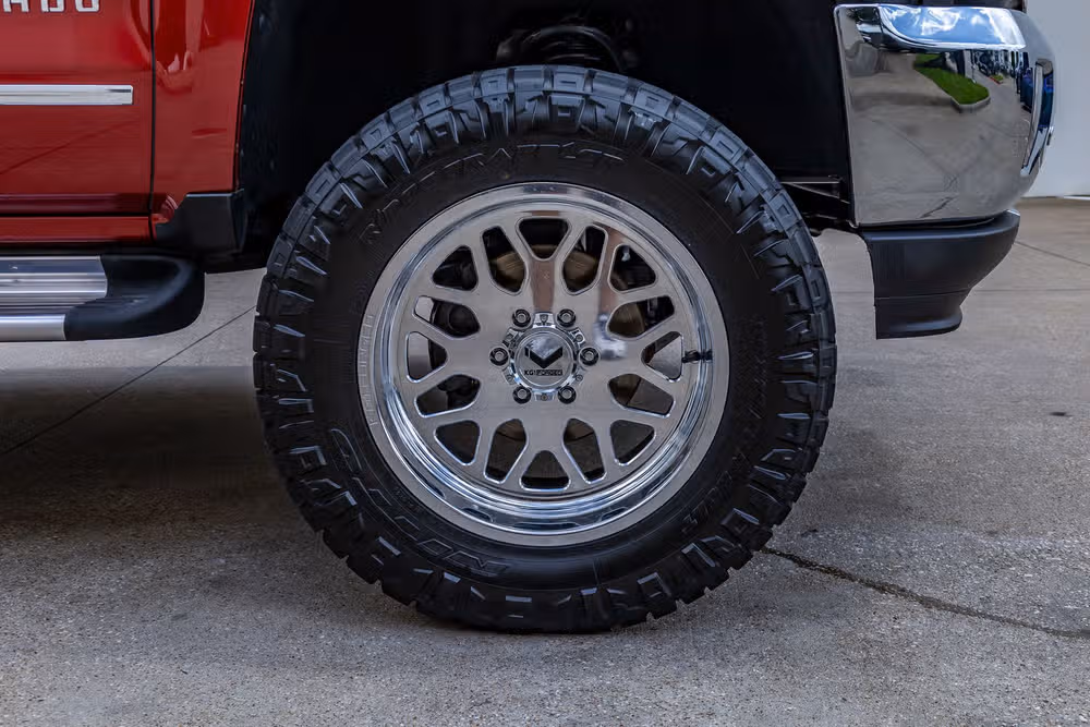 2018 Chevrolet Silverado 1500 LTZ Crew Cab Image 12