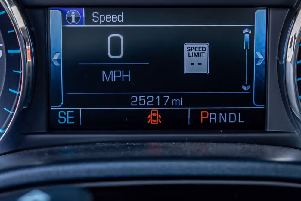 2018 Chevrolet Silverado 1500 LTZ Crew Cab Image 21
