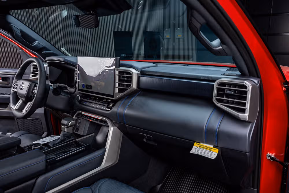 2026 Toyota Tundra Platinum HV CrewMax Image 18