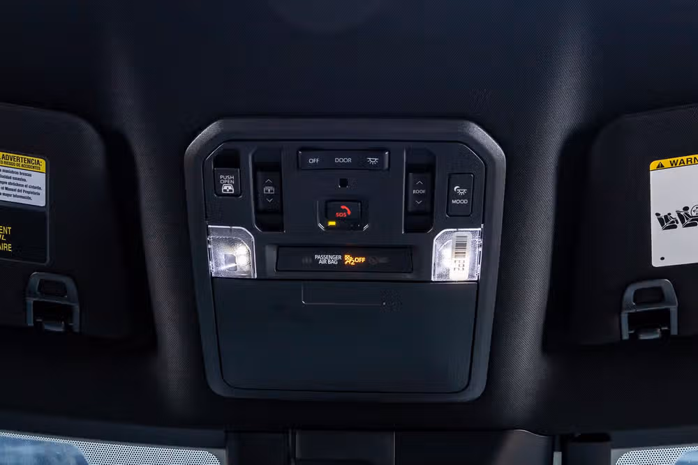 2026 Toyota Tundra Platinum HV CrewMax Image 29