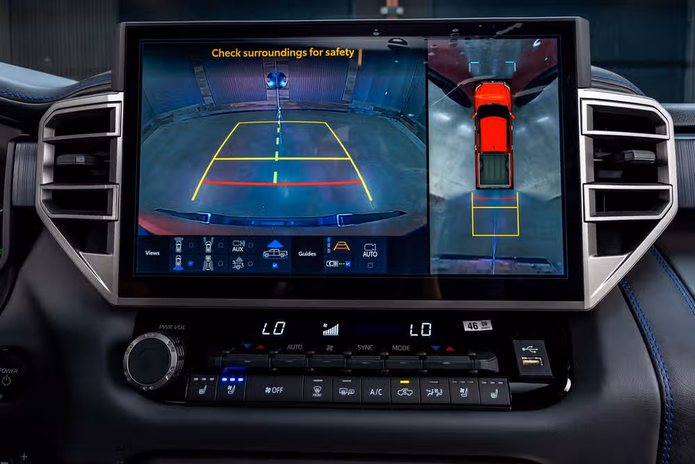 2026 Toyota Tundra Platinum HV CrewMax Image 26