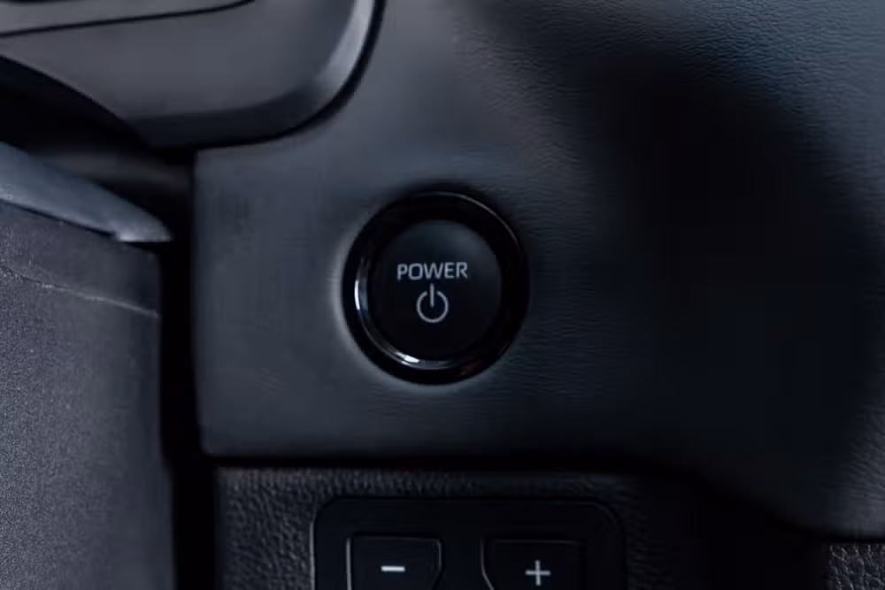 2026 Toyota Tundra Platinum HV CrewMax Image 23