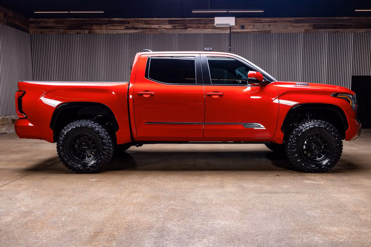 2026 Toyota Tundra Platinum HV CrewMax