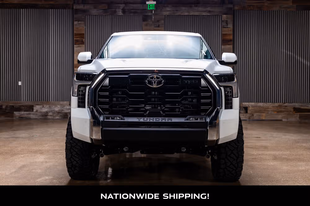 2026 Toyota Tundra SR5 CrewMax Image 4