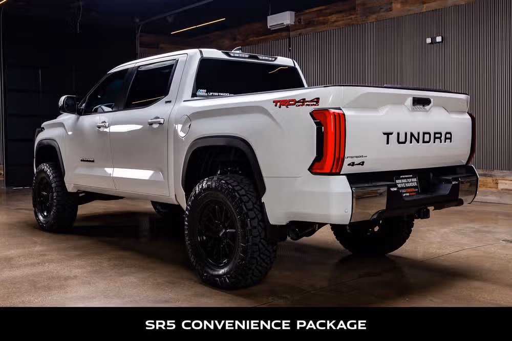 2026 Toyota Tundra SR5 CrewMax Image 7