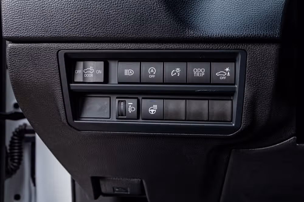 2026 Toyota Tundra SR5 CrewMax Image 21