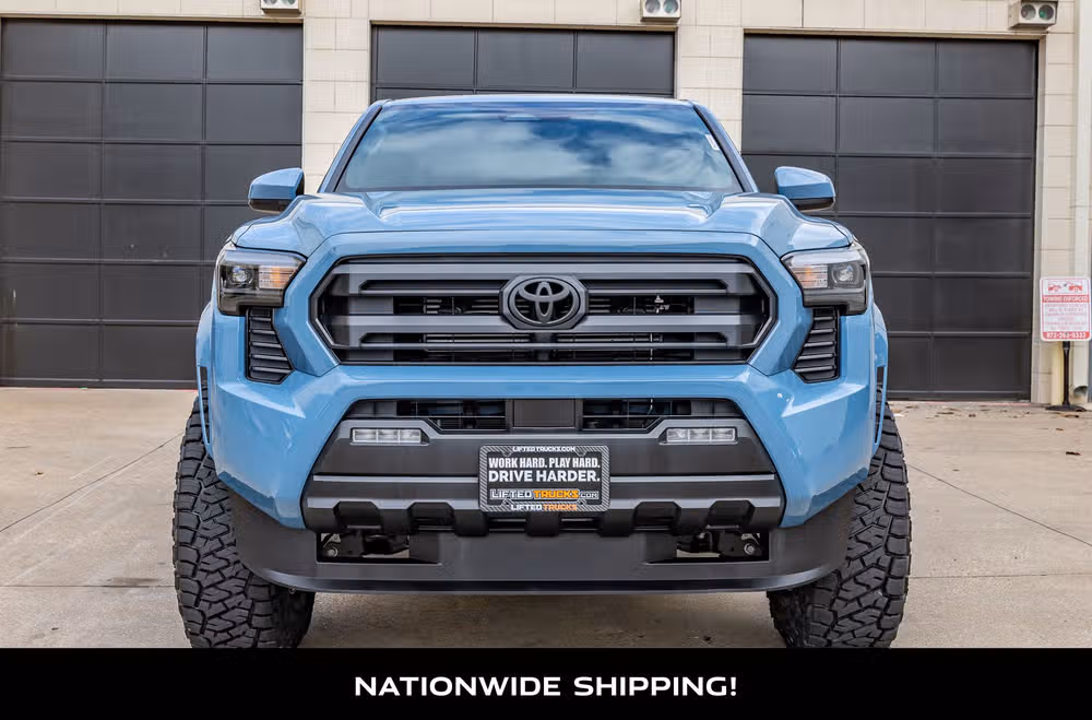 2026 Toyota Tacoma SR5 Double Cab Image 4