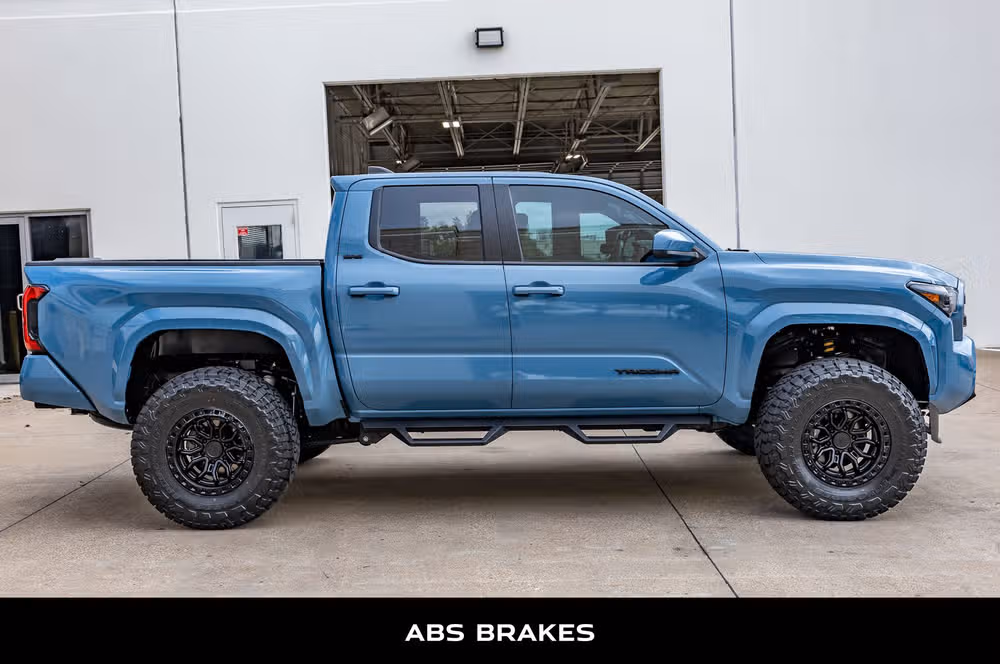 2026 Toyota Tacoma SR5 Double Cab Image 11