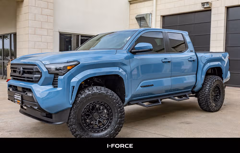 2026 Toyota Tacoma SR5 Double Cab Image 5