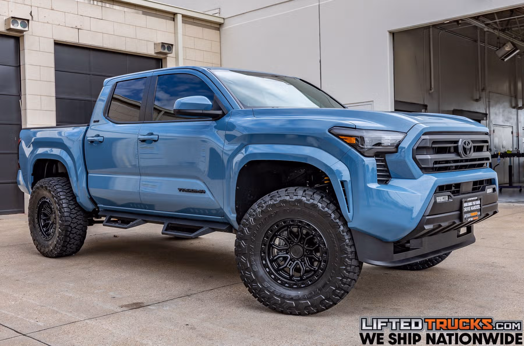 2026 Toyota Tacoma SR5 Double Cab Image 1