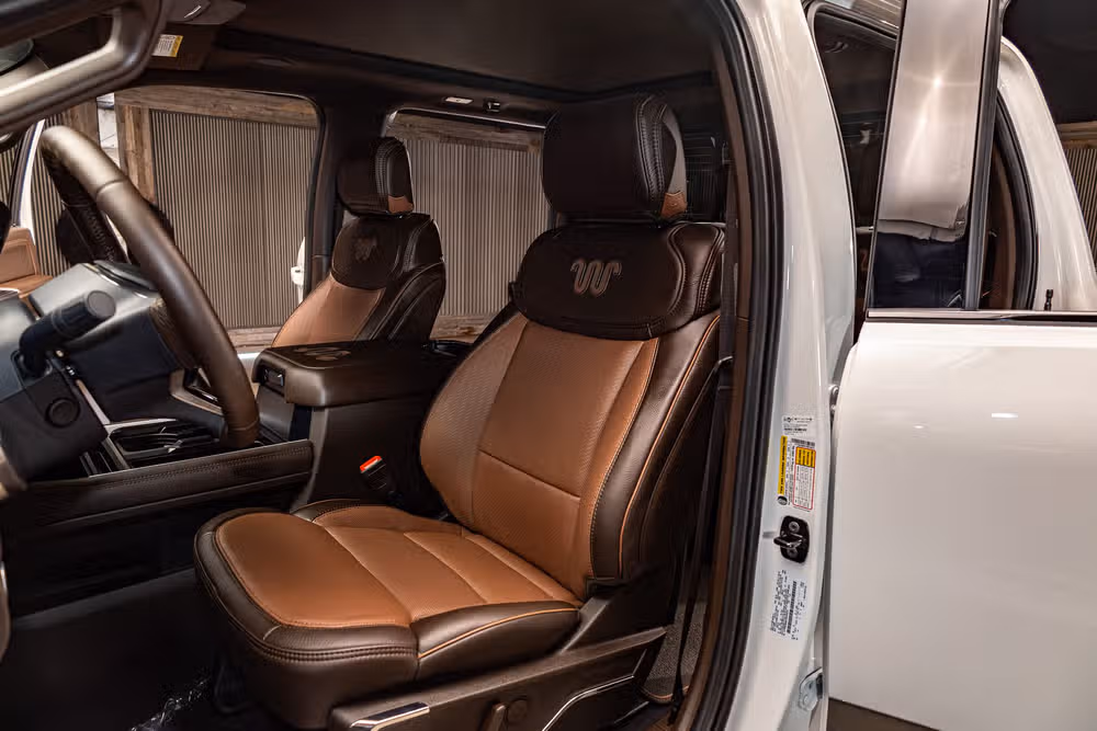2026 Ford F-250 Super Duty King Ranch Crew Cab Image 23