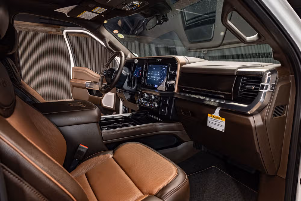 2026 Ford F-250 Super Duty King Ranch Crew Cab Image 17