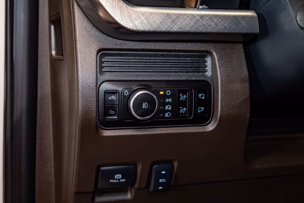 2026 Ford F-250 Super Duty King Ranch Crew Cab Image 20