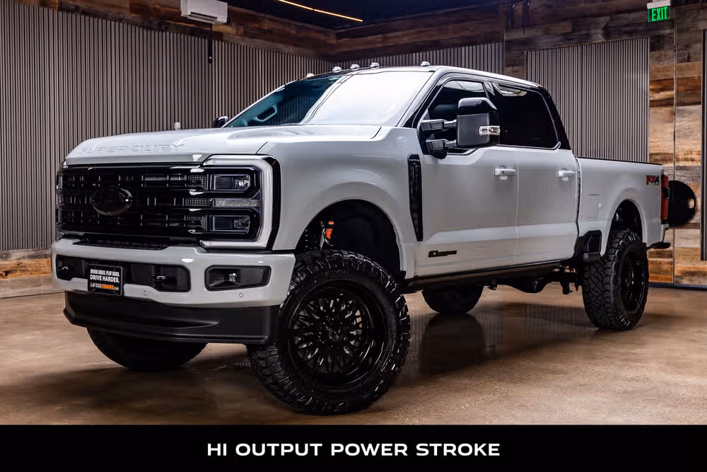 2026 Ford F-250 Super Duty Platinum Crew Cab Image 5