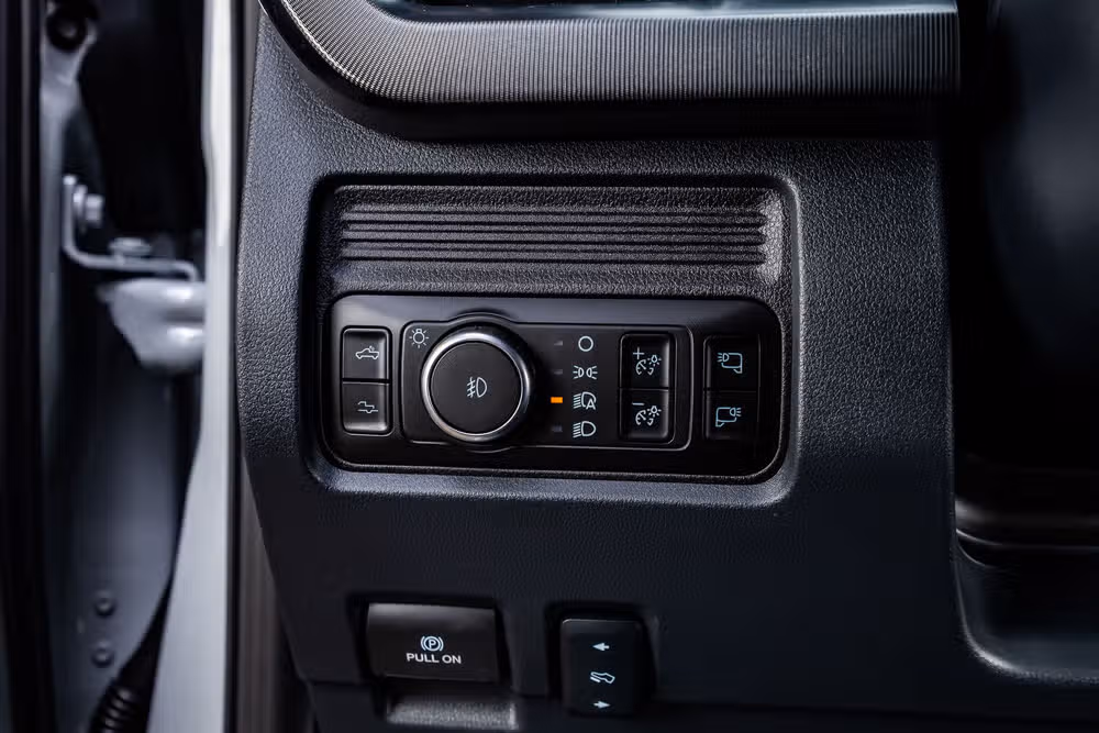 2026 Ford F-250 Super Duty Platinum Crew Cab Image 22
