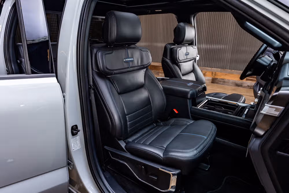2026 Ford F-250 Super Duty Platinum Crew Cab Image 33
