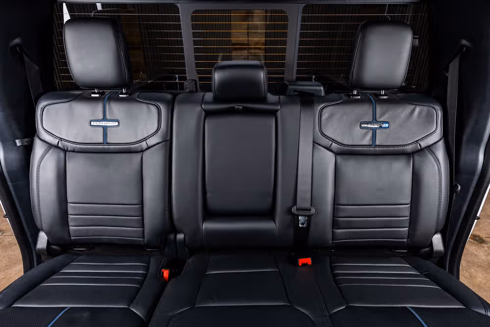 2026 Ford F-250 Super Duty Platinum Crew Cab Image 37