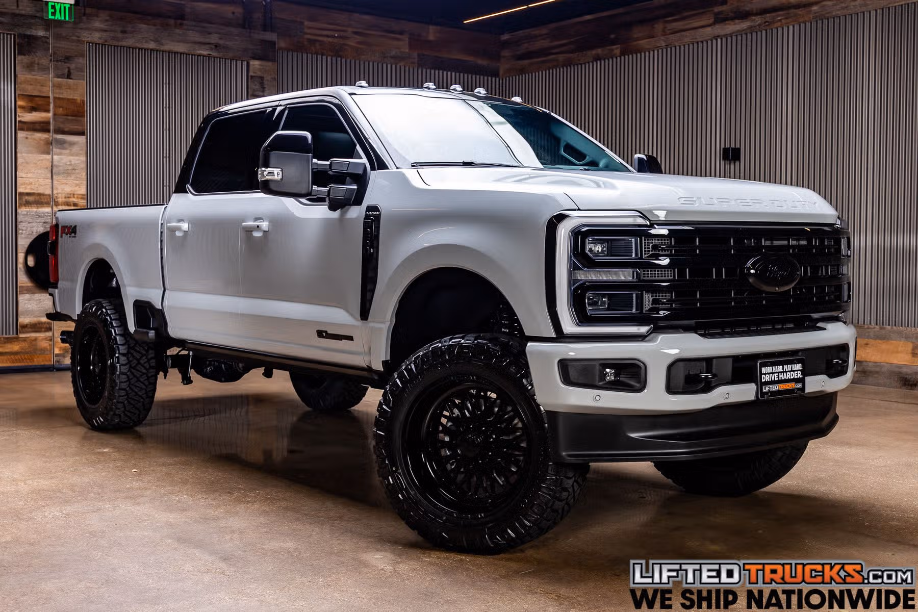 2026 Ford F-250 Super Duty Platinum Crew Cab Image 1