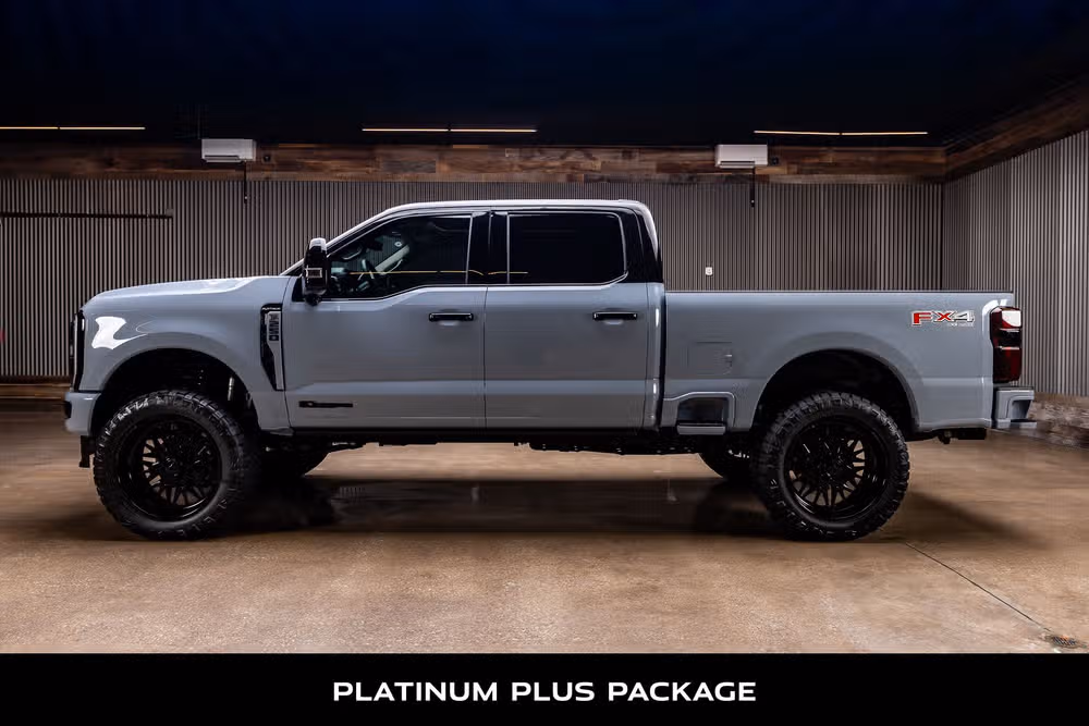 2026 Ford F-250 Super Duty Platinum Plus Crew Cab Image 6