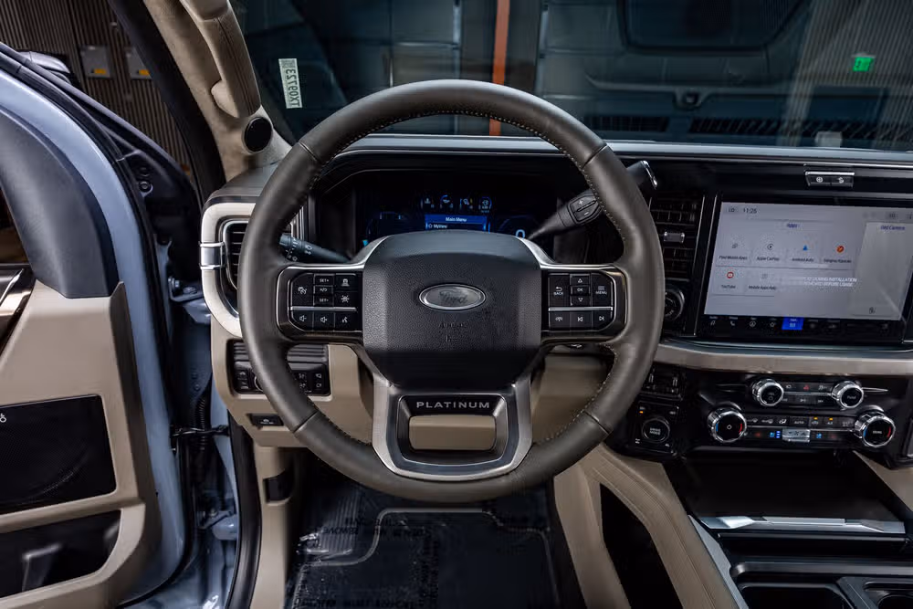 2026 Ford F-250 Super Duty Platinum Plus Crew Cab Image 19