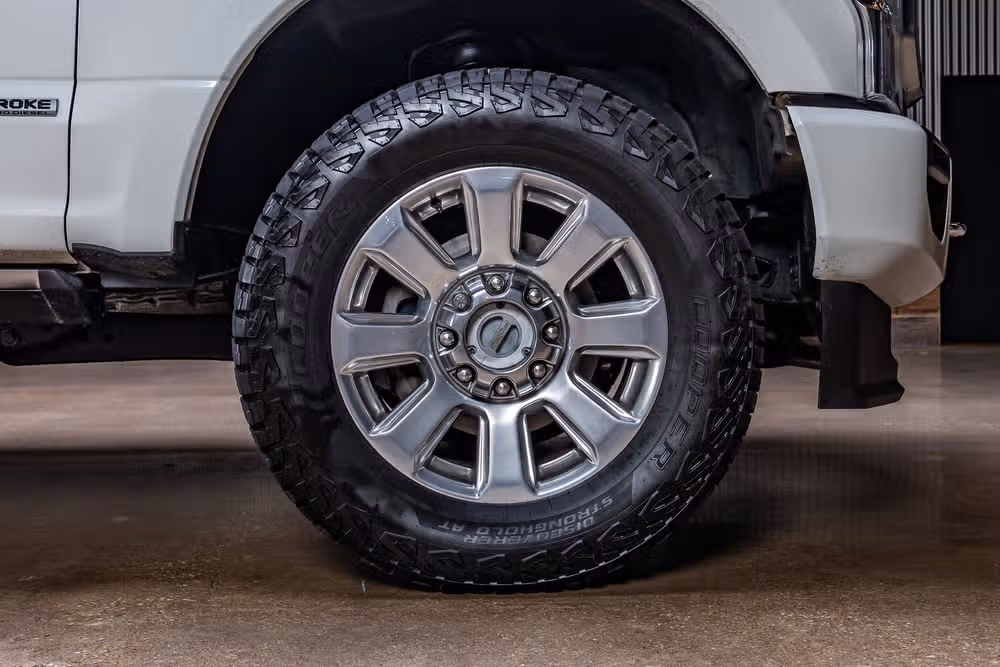 2020 Ford F-250 Super Duty Platinum Crew Cab Image 11