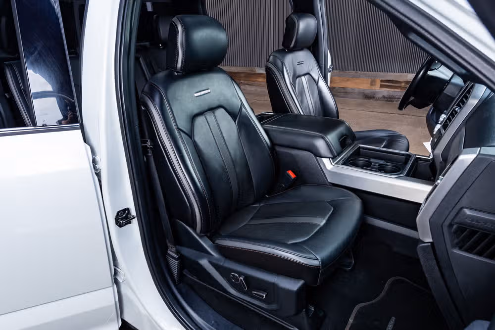 2020 Ford F-250 Super Duty Platinum Crew Cab Image 27