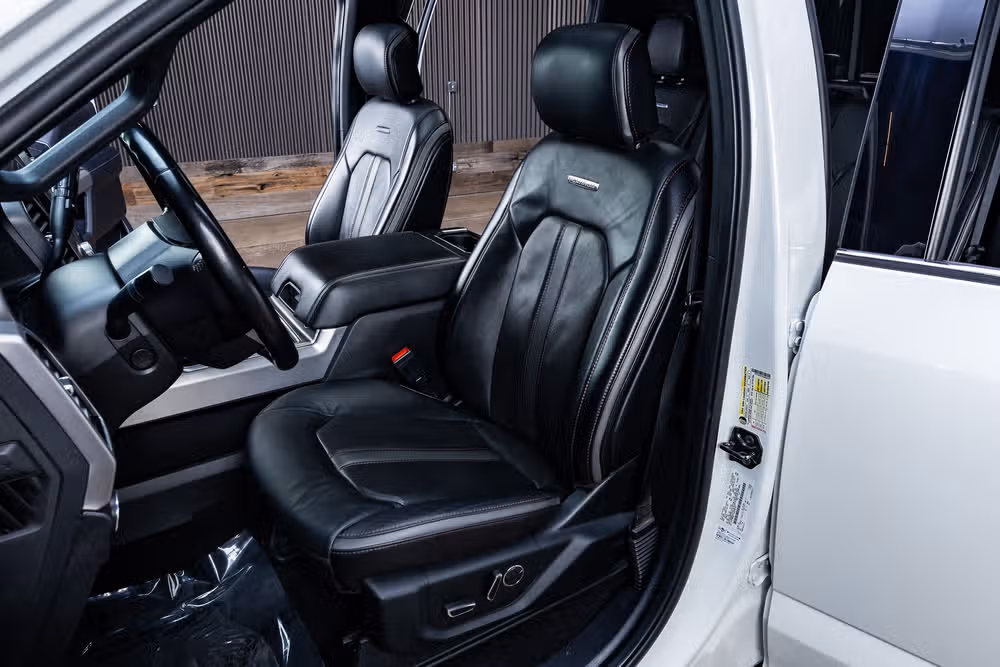2020 Ford F-250 Super Duty Platinum Crew Cab Image 26