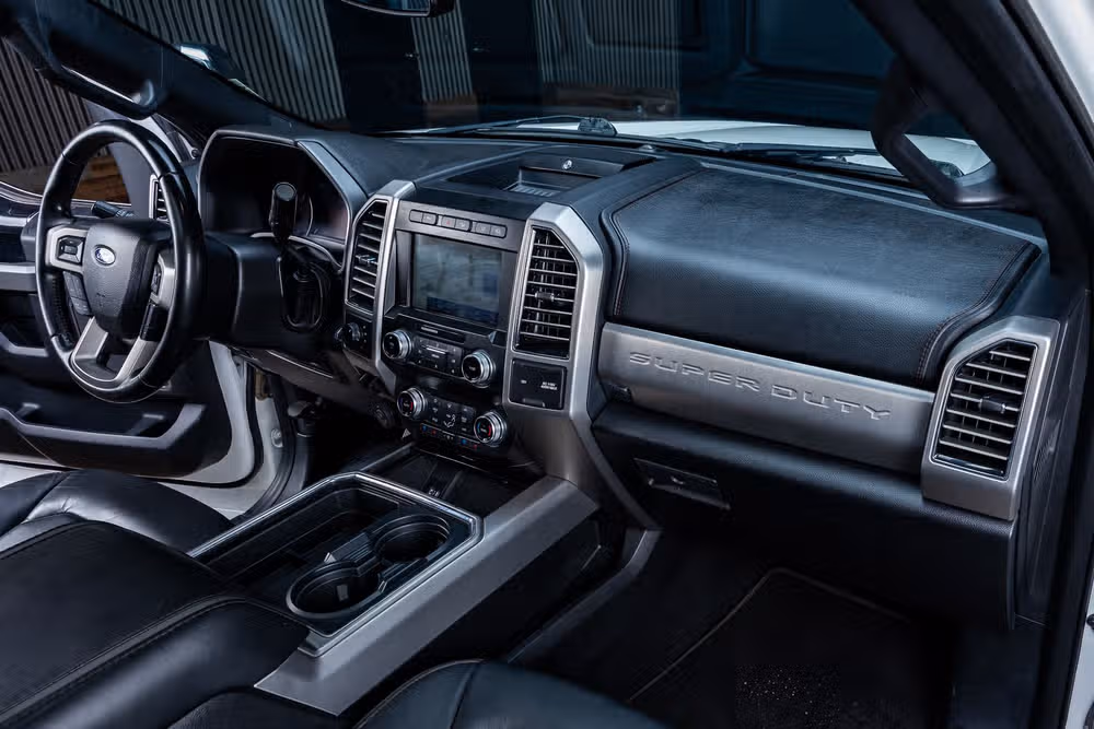 2020 Ford F-250 Super Duty Platinum Crew Cab Image 14