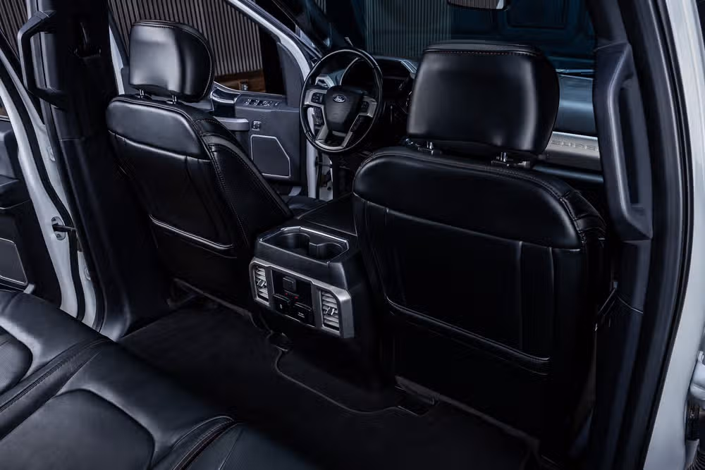 2020 Ford F-250 Super Duty Platinum Crew Cab Image 29