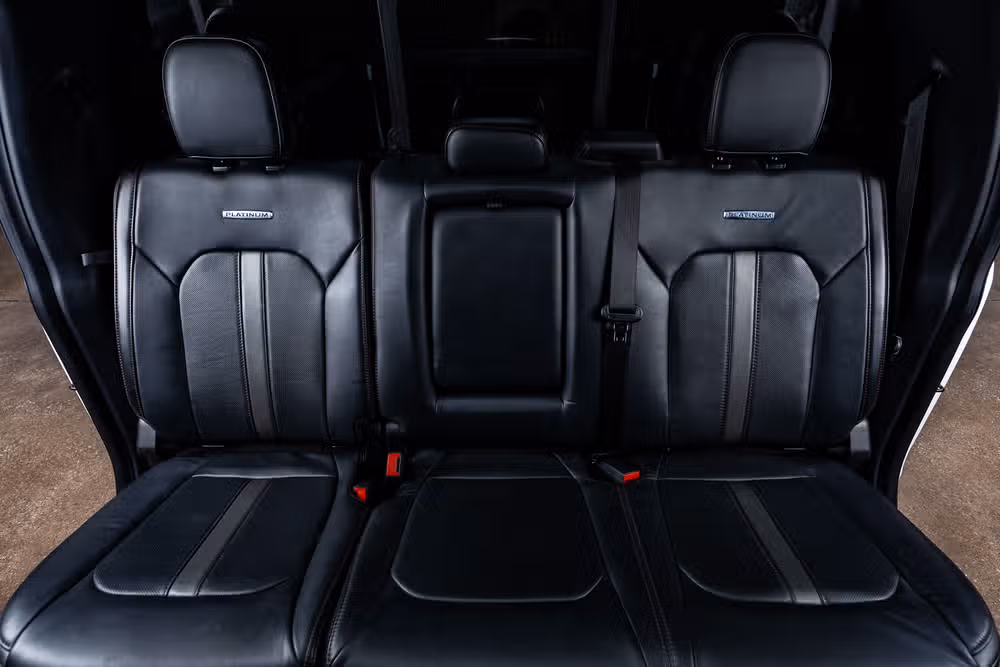 2020 Ford F-250 Super Duty Platinum Crew Cab Image 32