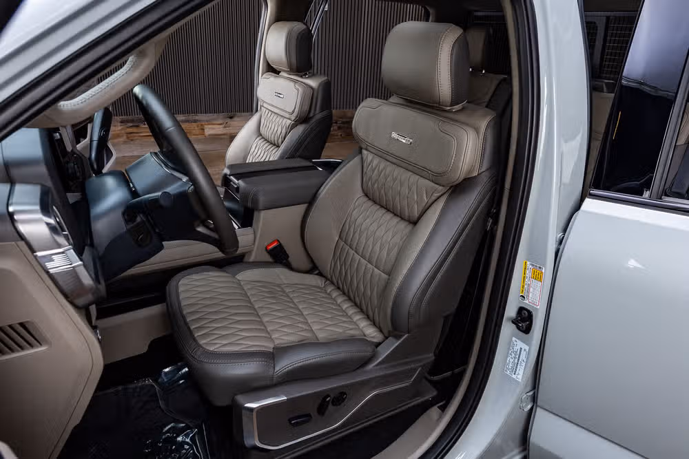 2026 Ford F-250 Super Duty Platinum Plus Crew Cab Image 30