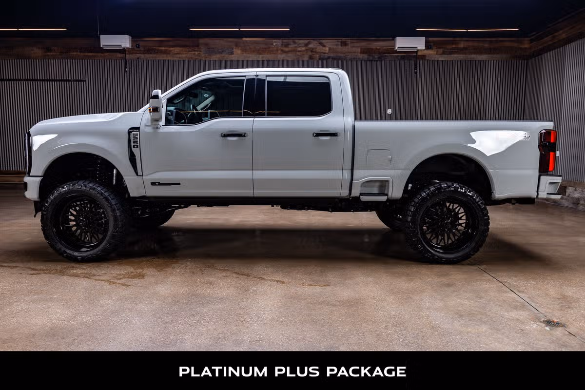 2026 Ford F-250 Super Duty Platinum Plus Crew Cab