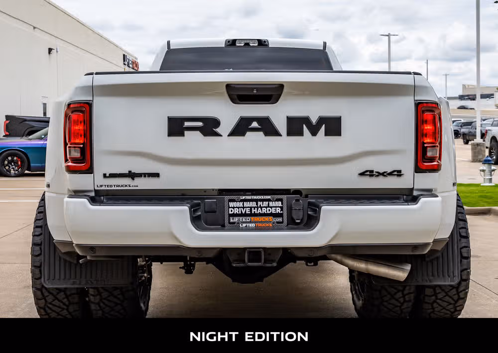 2026 Ram 3500 Lone Star Crew Cab Image 8