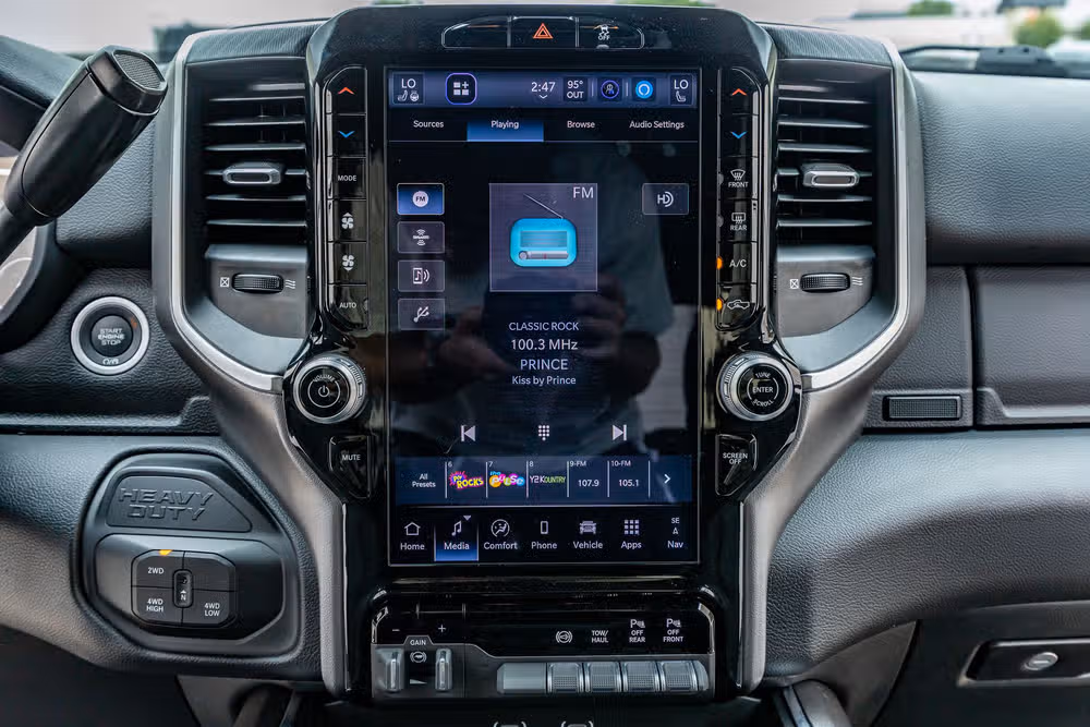 2026 Ram 3500 Lone Star Crew Cab Image 26