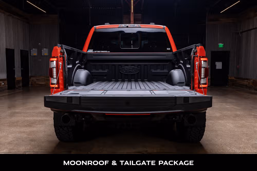 2022 Ford F-150 Raptor SuperCrew Image 9