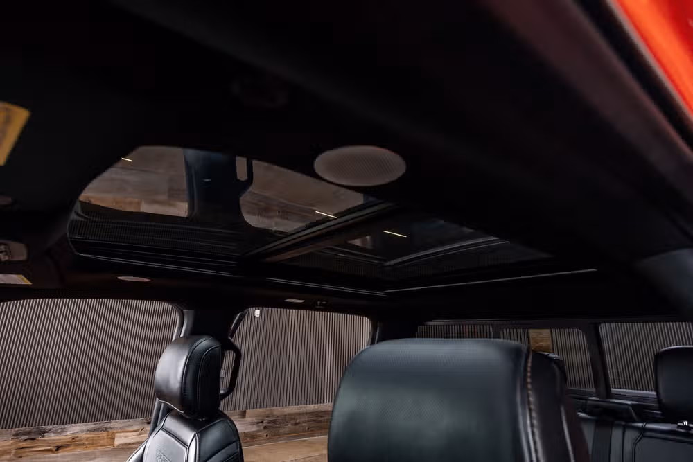 2022 Ford F-150 Raptor SuperCrew Image 32