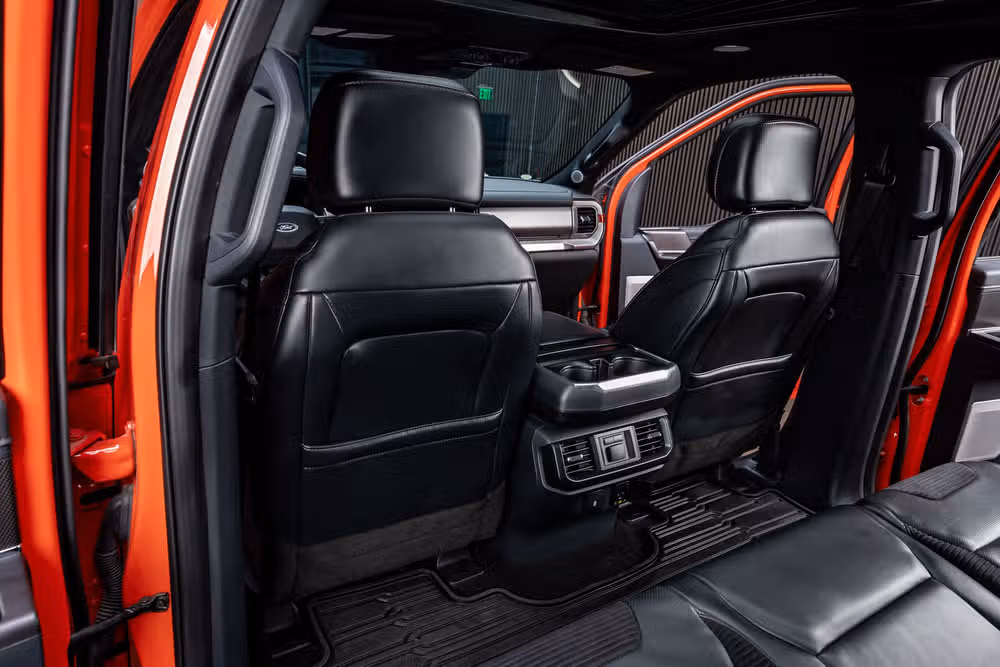 2022 Ford F-150 Raptor SuperCrew Image 36