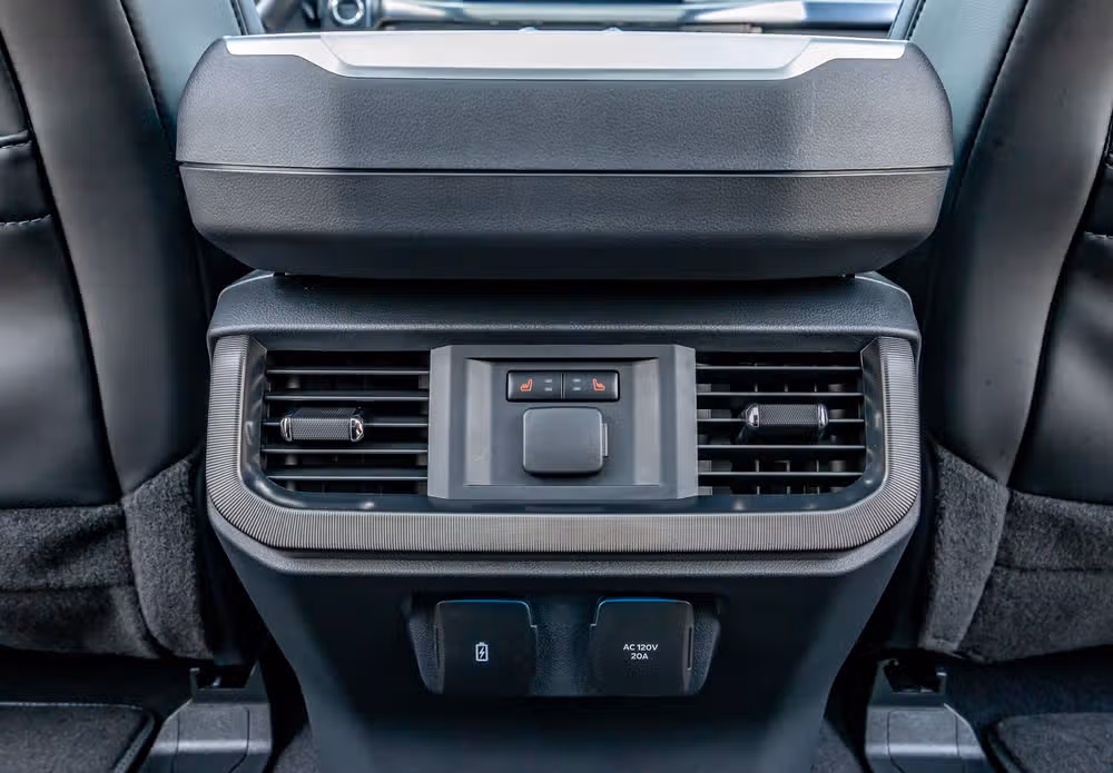 2025 Ford F-150 Platinum SuperCrew Image 35