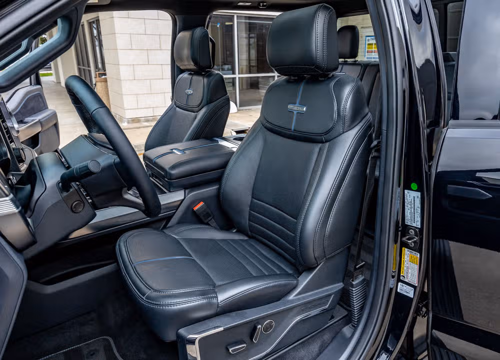 2025 Ford F-150 Platinum SuperCrew Image 31