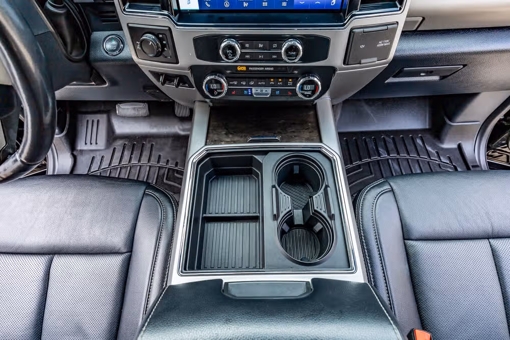 2022 Ford F-250 Super Duty Lariat Crew Cab Image 28